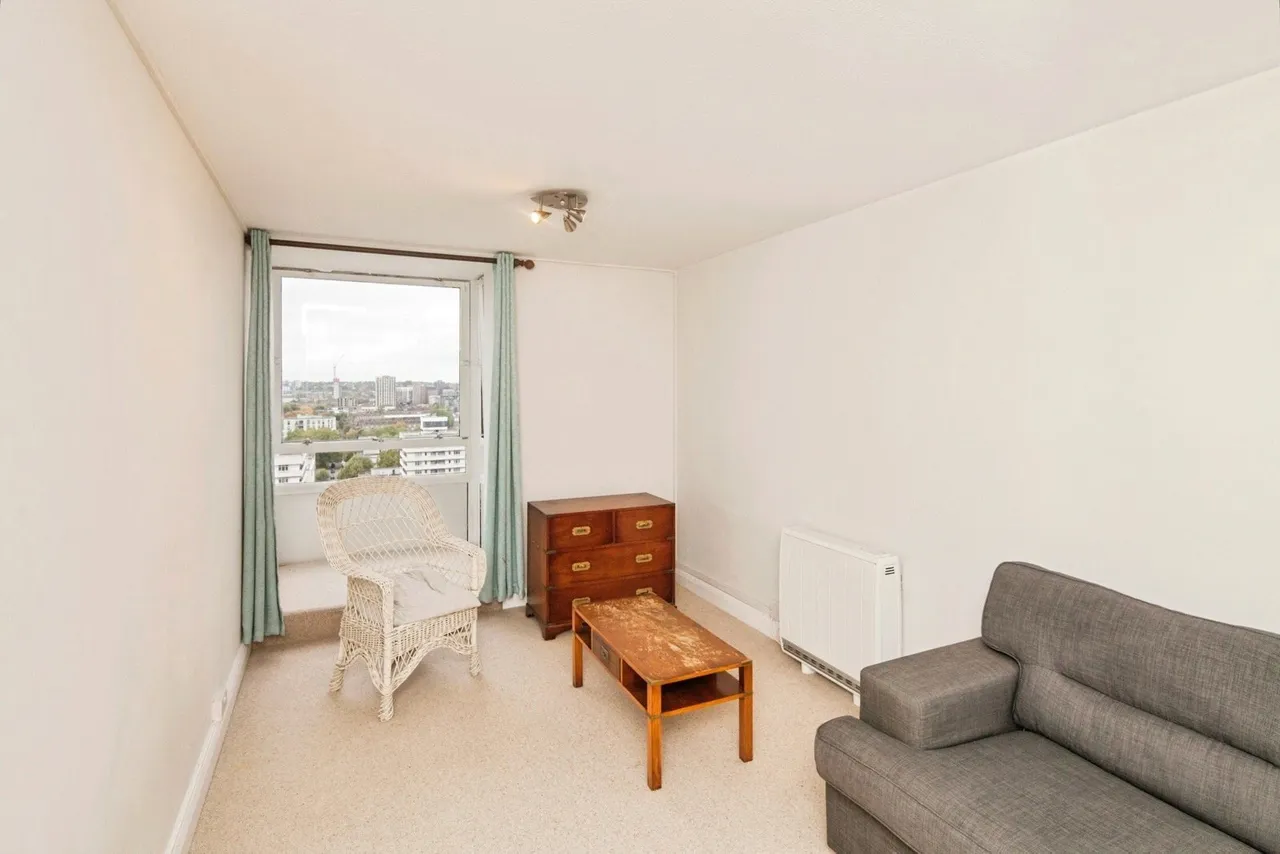 Bramlands Close, London, SW11, photo 12