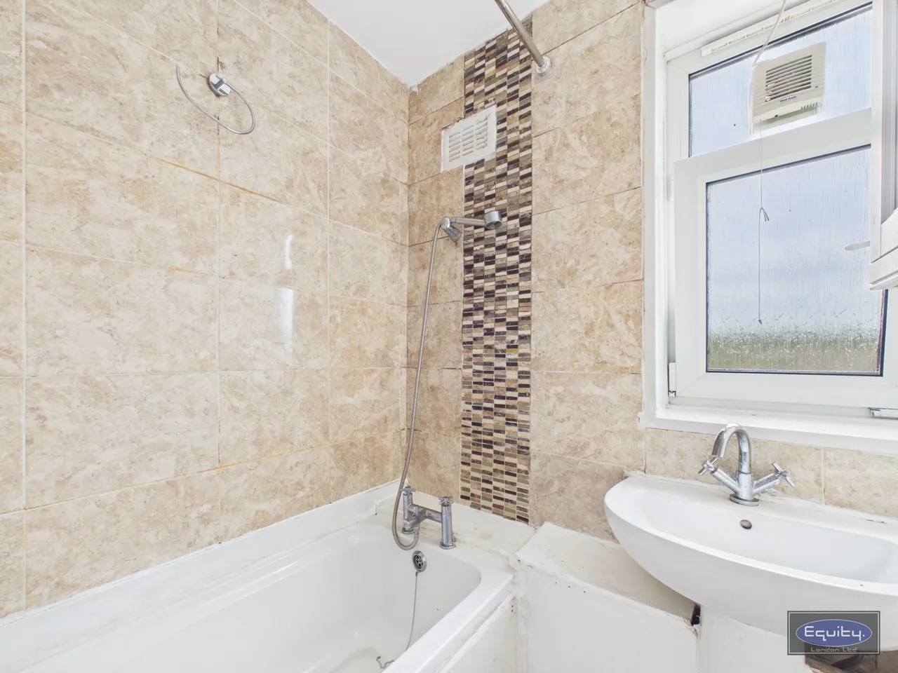 Bexley Road, London, SE9, photo 8