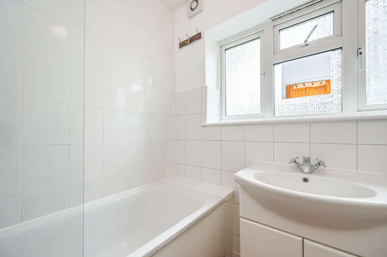 27 Woodside Grove, London, photo 5