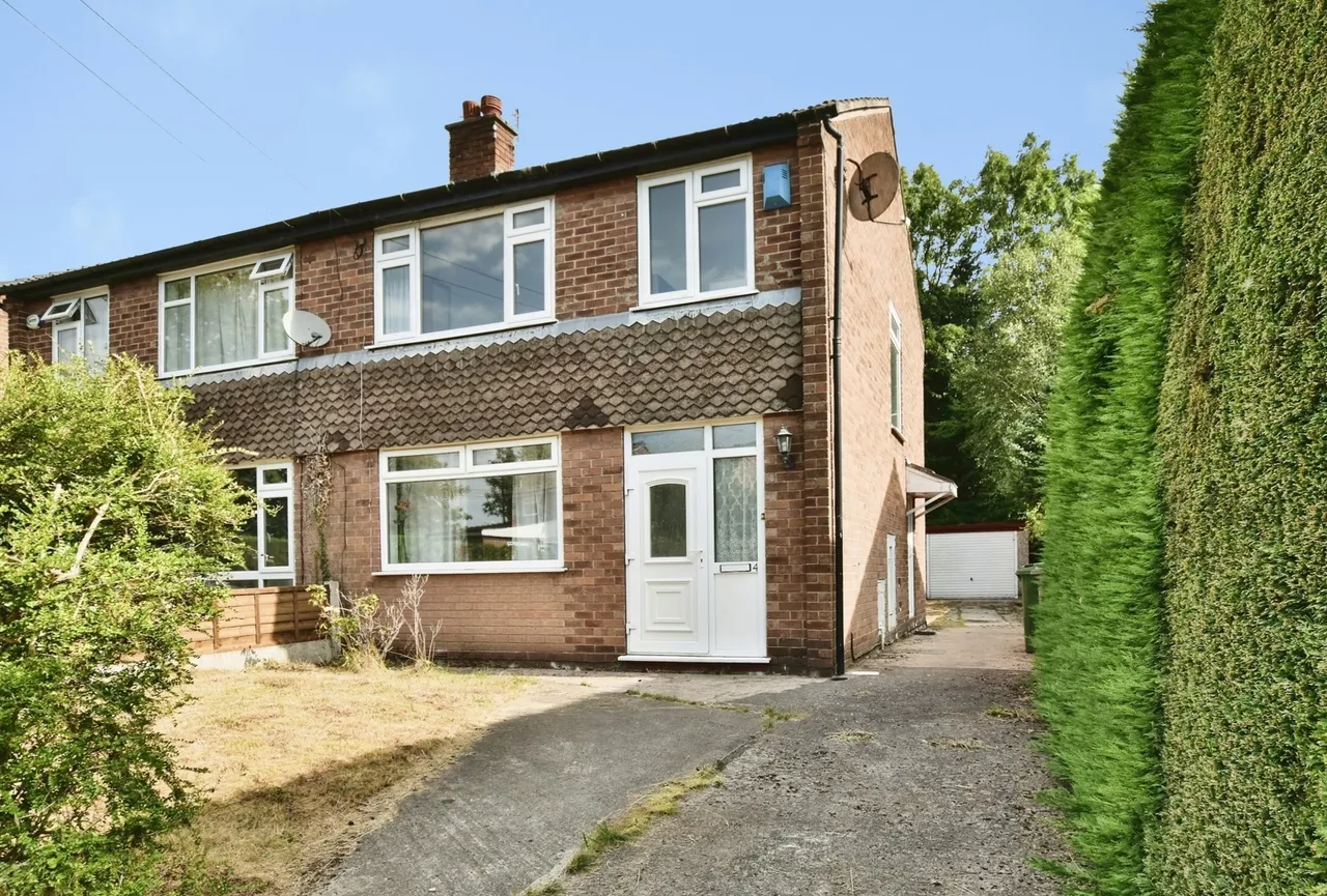 3 bed house for sale — Selworth Close, Timperley, Altrincham, WA15