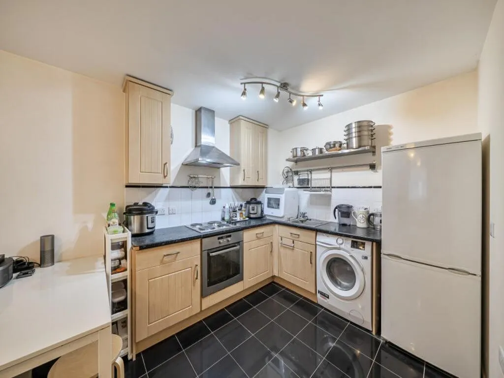 Loates Lane, Watford, WD17, photo 5