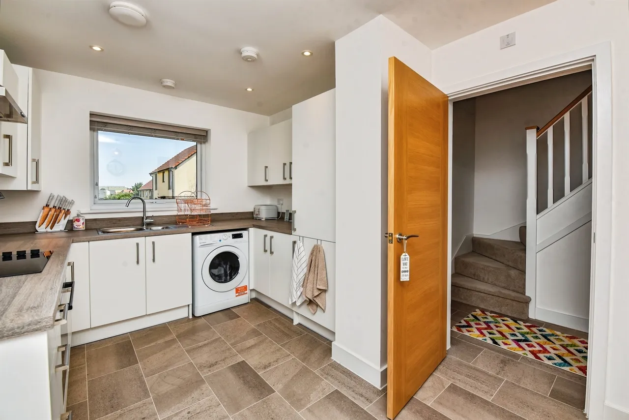 Oakley Way, Frome, BA11, photo 9