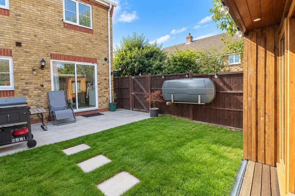 Turgis Road, Elvetham Heath, photo 12