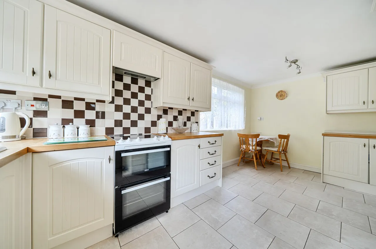 Labour In Vain Road, Wrotham, TN15, photo 15