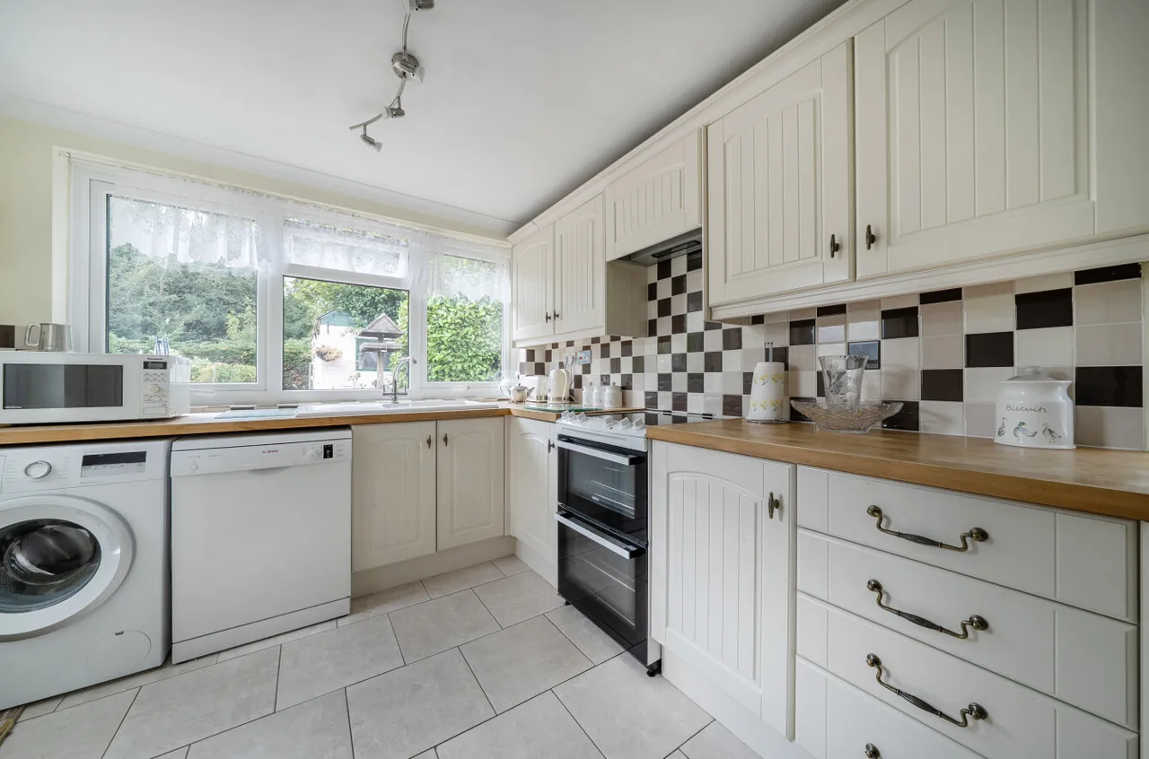 Labour In Vain Road, Wrotham, TN15, photo 20