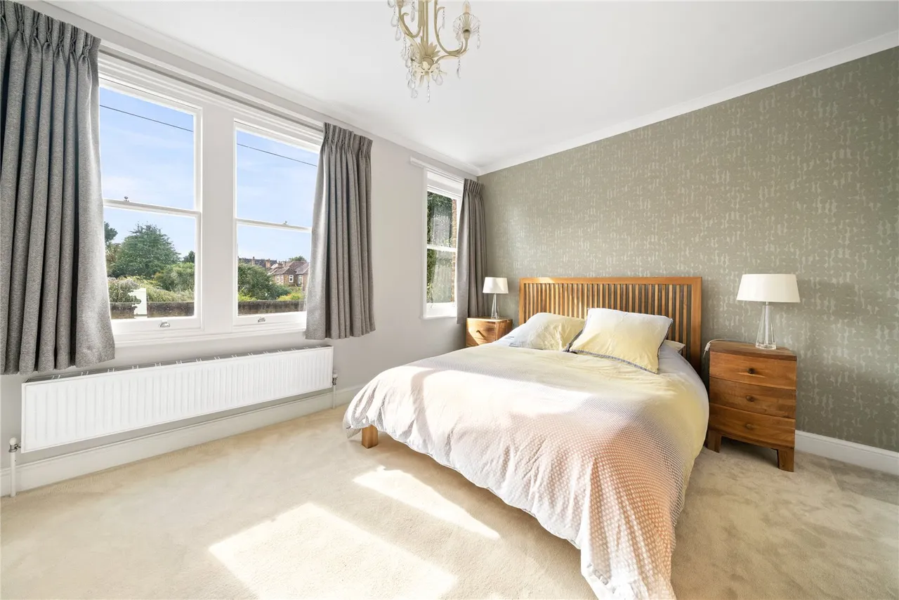Connaught Road, Teddington, TW11 0PX, photo 5