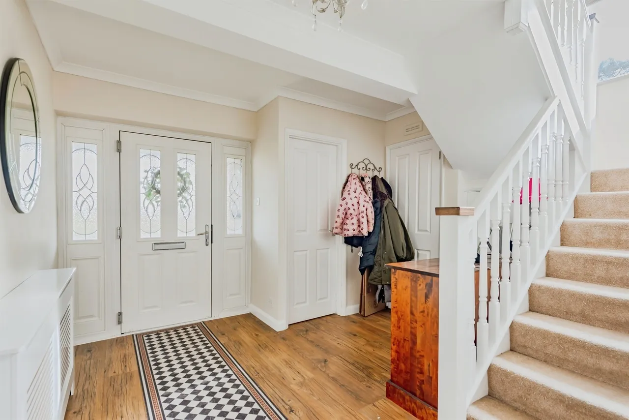 Plough Close, Ifield, RH11, photo 5