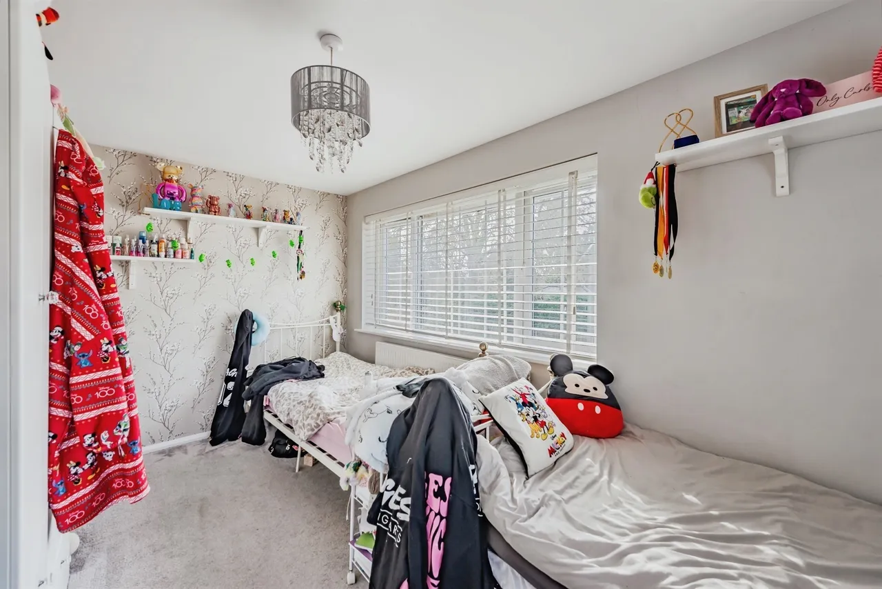 Plough Close, Ifield, RH11, photo 17