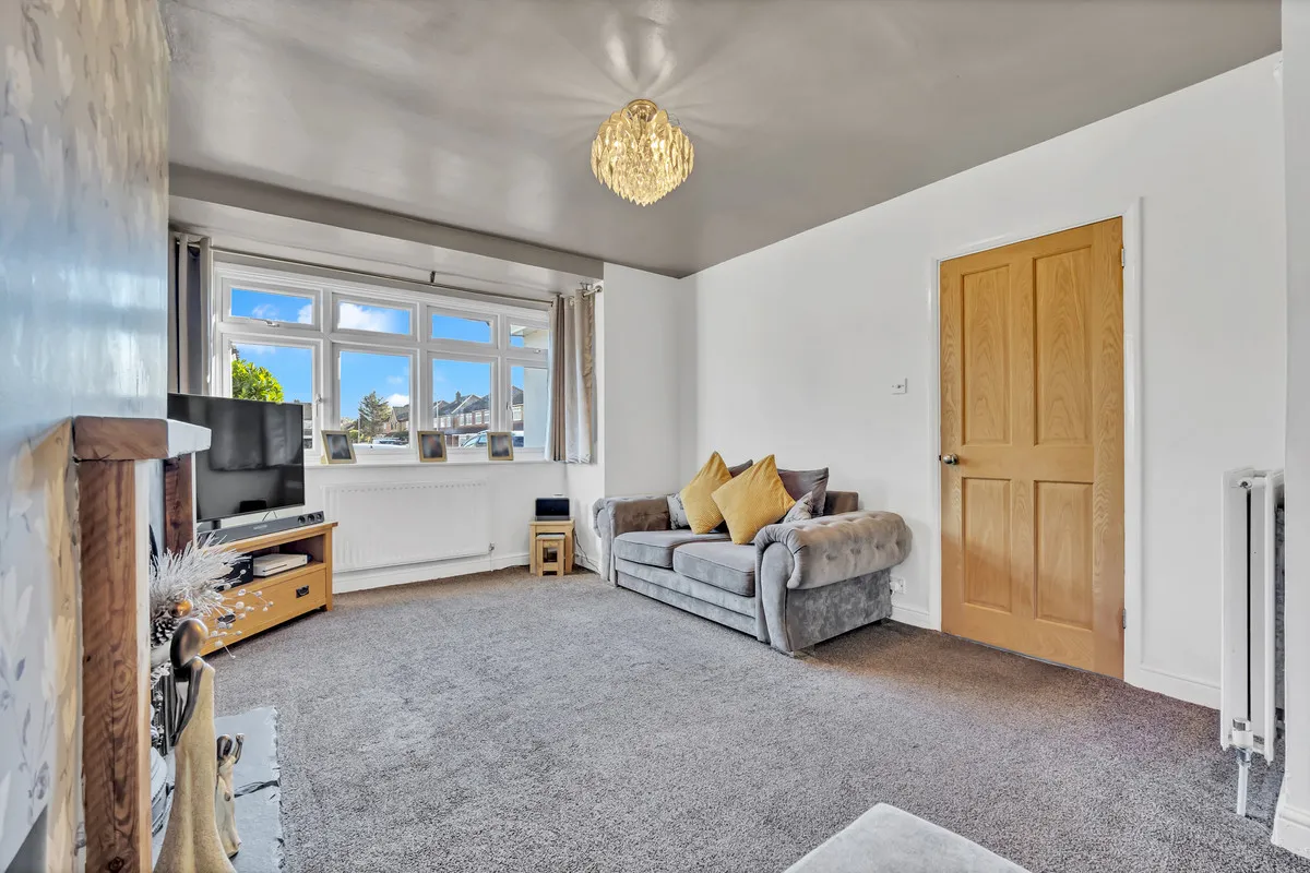 Dover Close, Romford, RM5, photo 6