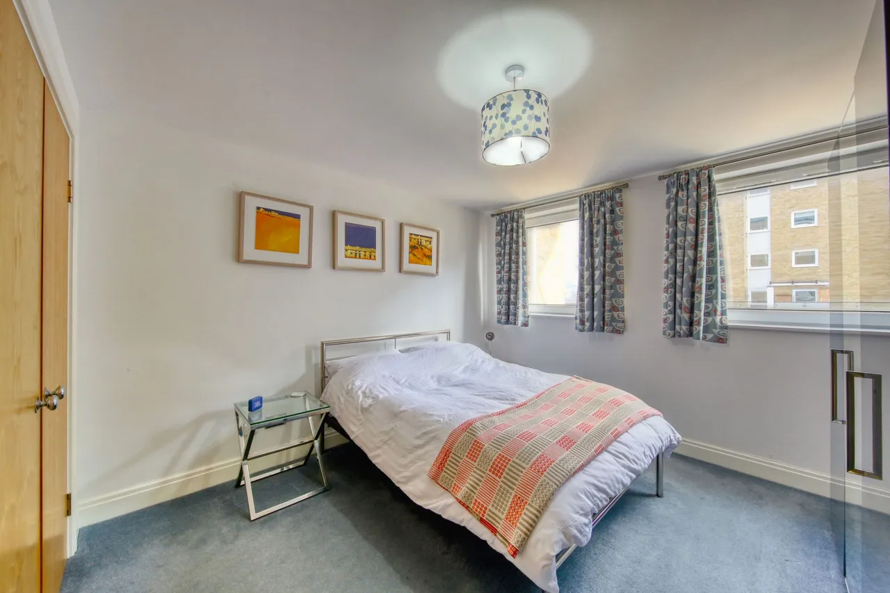 Smugglers Way, London, SW18, photo 12