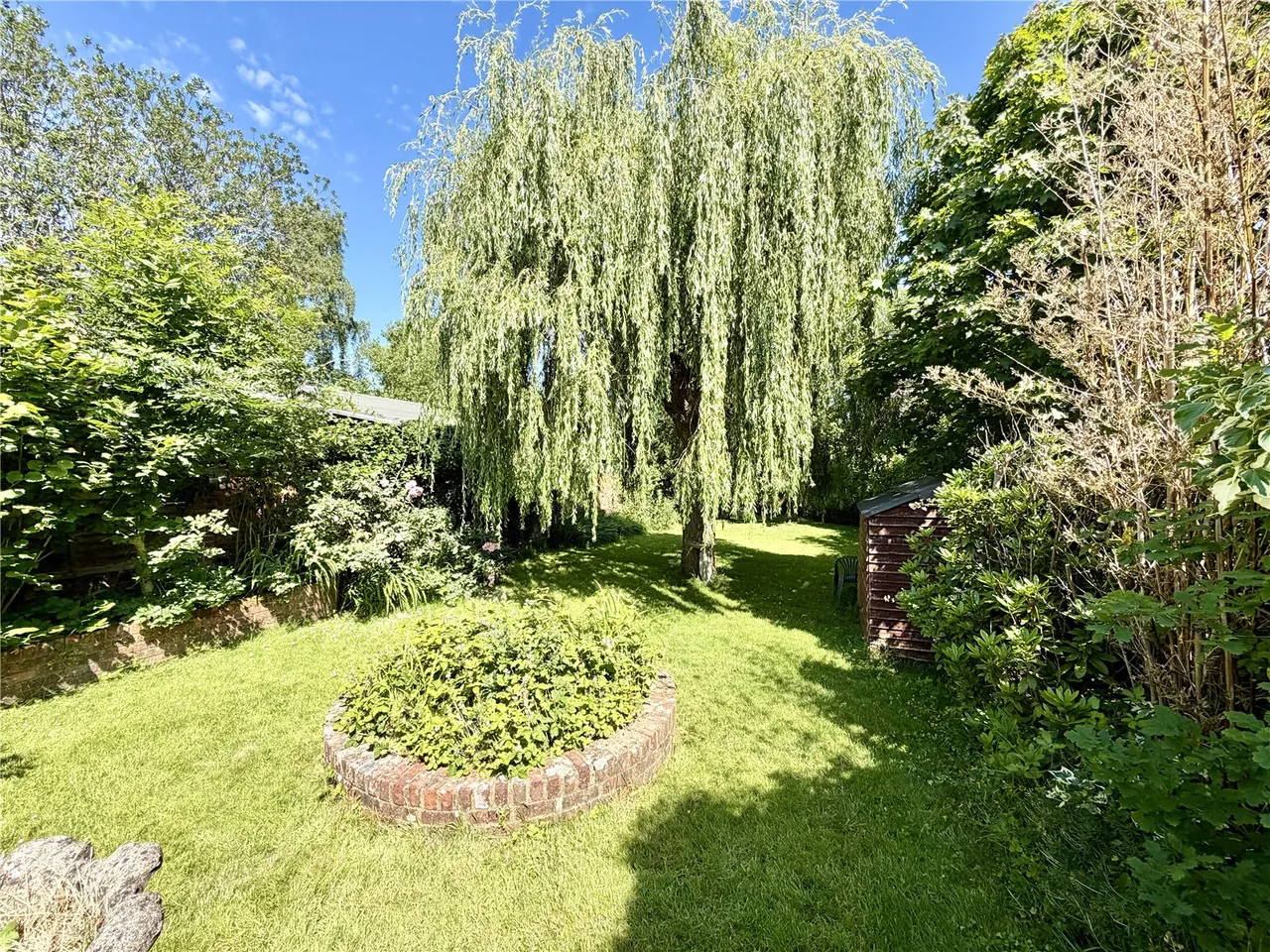 Cranmore Lane, Aldershot, Hampshire, GU11 3BB, photo 7
