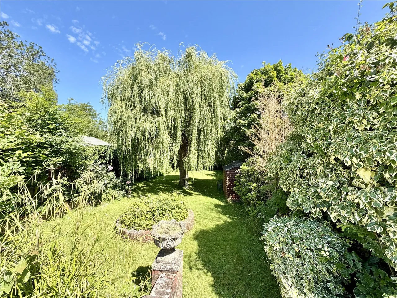 Cranmore Lane, Aldershot, Hampshire, GU11 3BB, photo 20