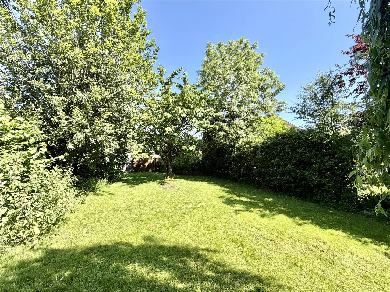 Cranmore Lane, Aldershot, Hampshire, GU11 3BB, photo 8