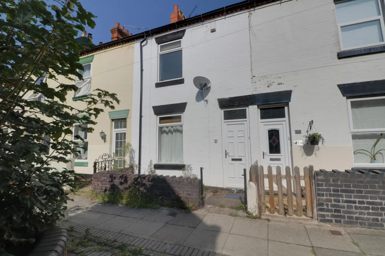 2 bed property for sale, Lovatt Street, Stafford