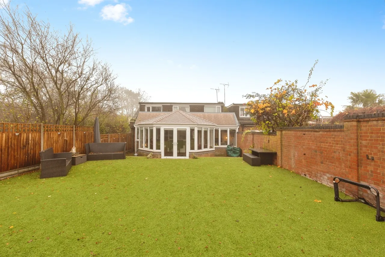 Dunstable Road, Tilsworth, LU7, photo 2