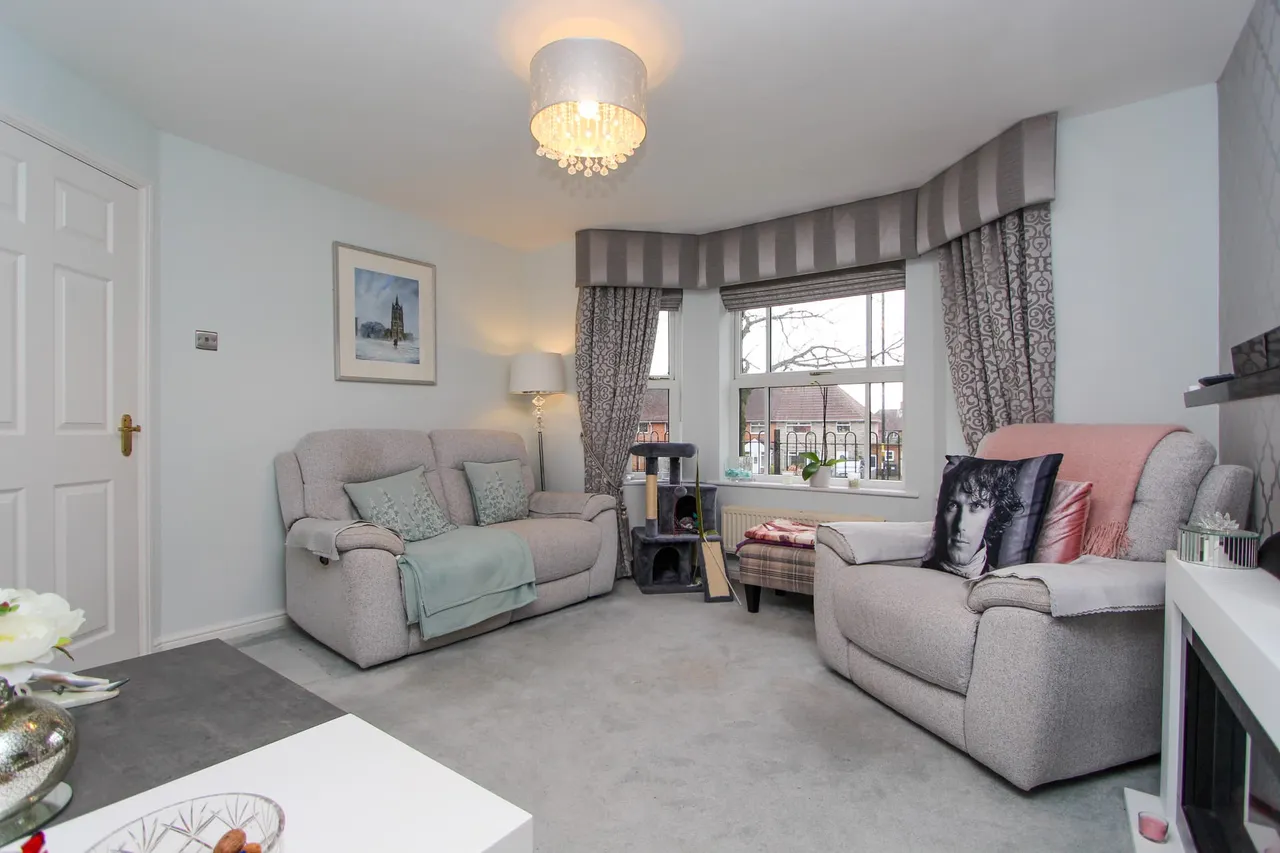 Flat 1, Montgomery House, Sutton Coldfield, 24 Gunner Grove, B75 7HE, photo 3