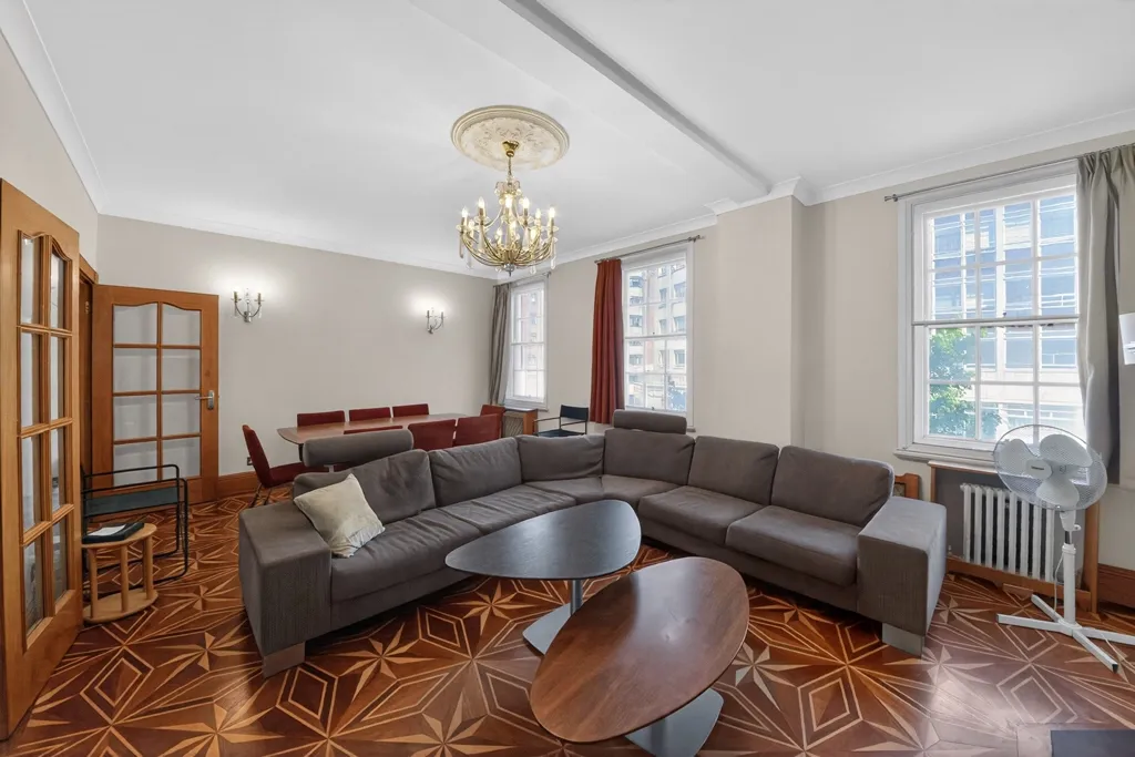 4 bed flat for sale, Edgware Road, Marylebone, W2