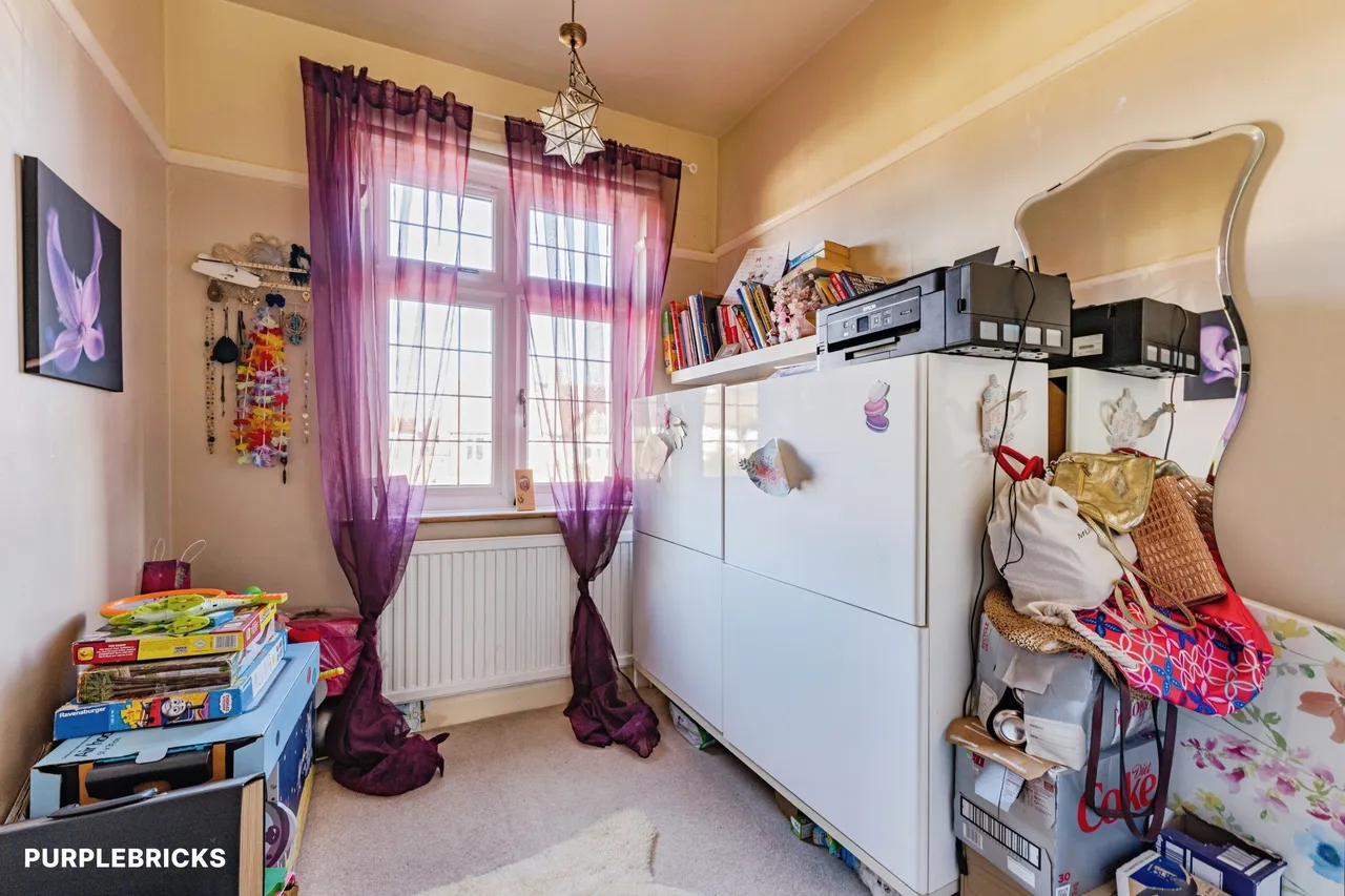 Wickham Crescent, West Wickham, BR4, photo 11