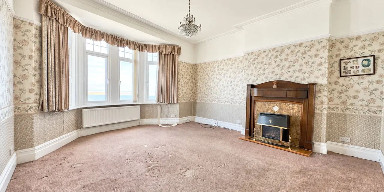 South Parade, West Kirby, CH48, photo 4