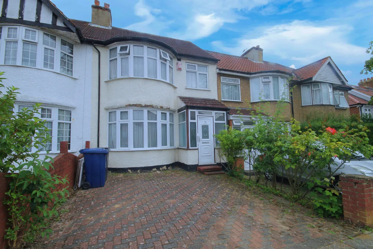 Northolt Gardens, Greenford, UB6, photo 6