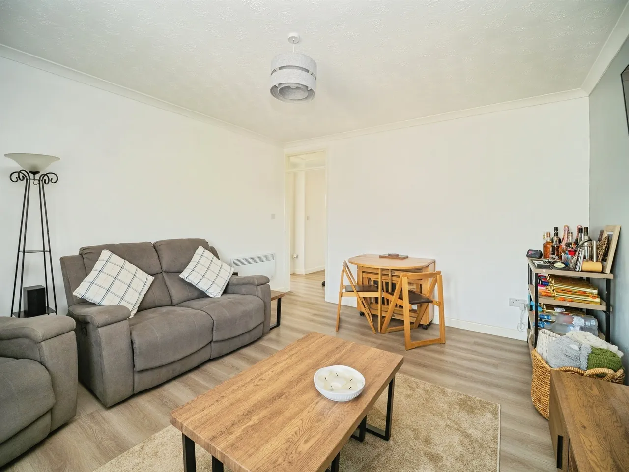 Chickerell Road, Weymouth, DT4, photo 4