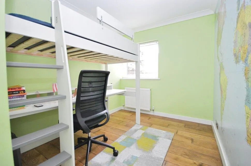 The Birches, Heathside, Whitton, Hounslow, TW4, photo 8