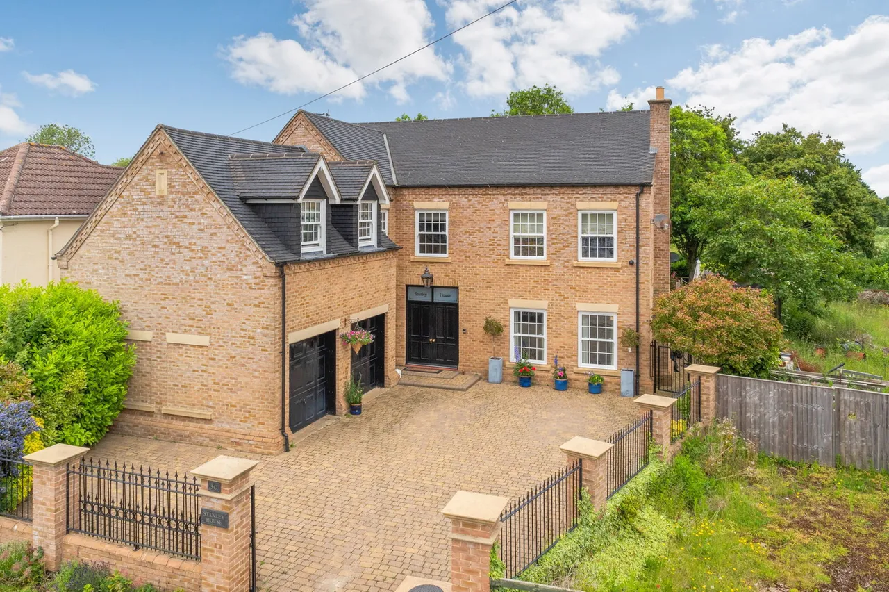 Stanley House, Wimblington SAT NAV, PE15, photo 49