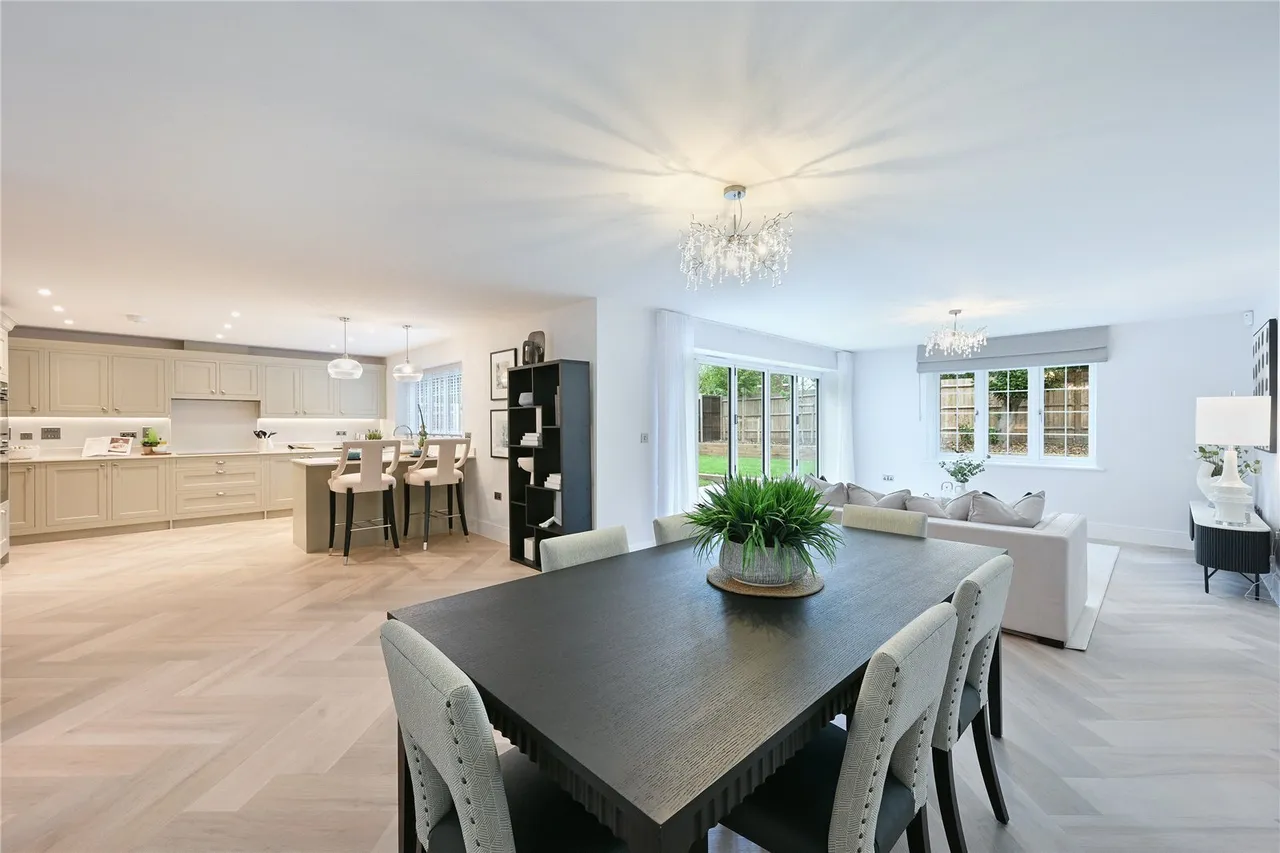 Shelvers Way, Tadworth, KT20, photo 3