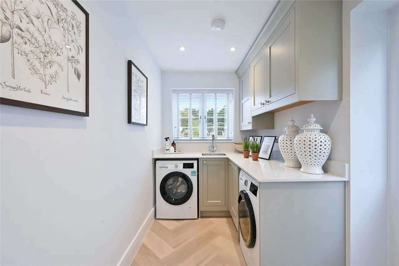 Shelvers Way, Tadworth, KT20, photo 6