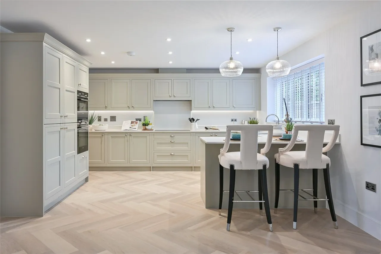Shelvers Way, Tadworth, KT20, photo 5