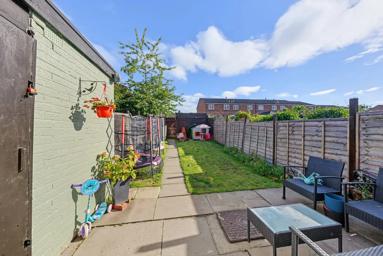Brownsover Close, Castle Bromwich, photo 11