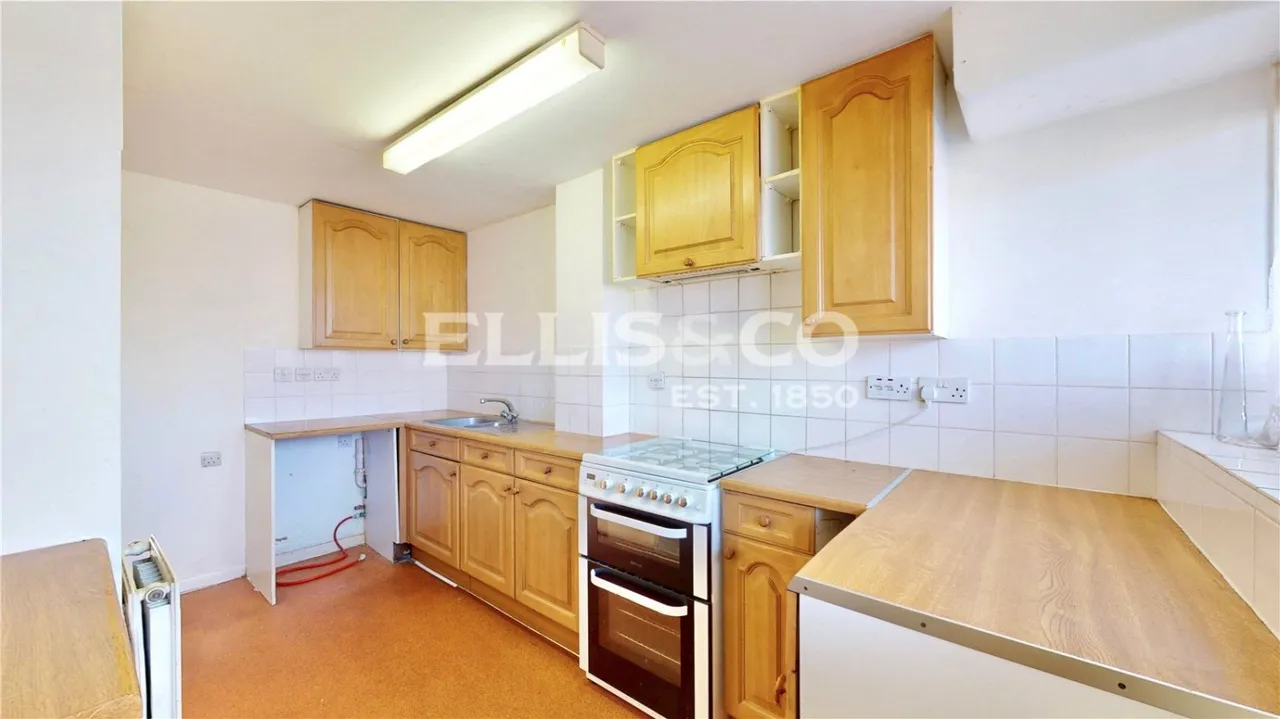 Barnhill Road, Wembley, HA9, photo 5