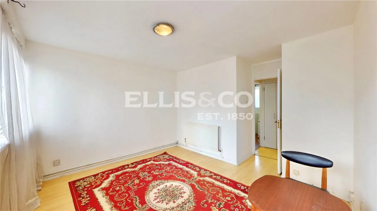 Barnhill Road, Wembley, HA9, photo 2