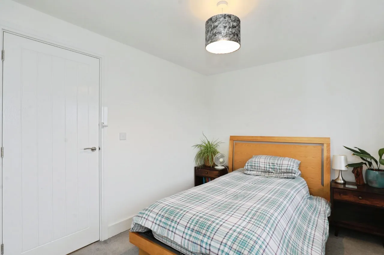 Luscian Ware Close, Burslem, ST6, photo 12