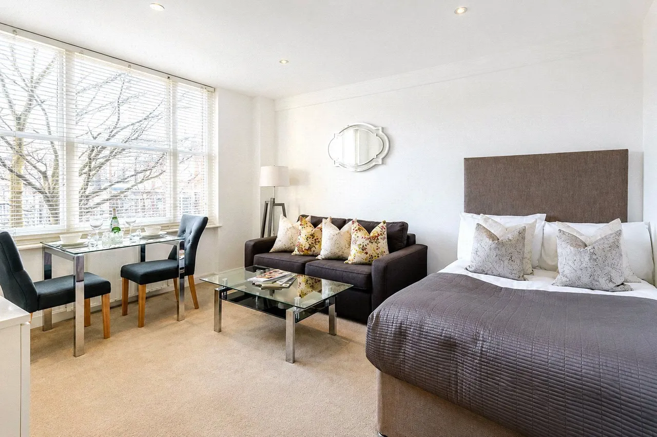 1 bed flat to rent — Hill Street, Mayfair, London, W1J