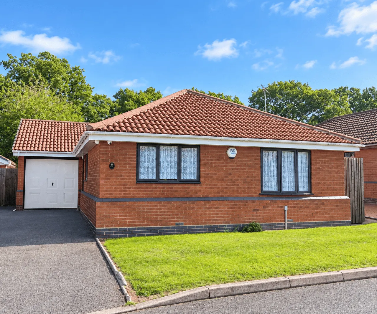 3 bed house for sale, Carnoustie Close, Turnberry Estate