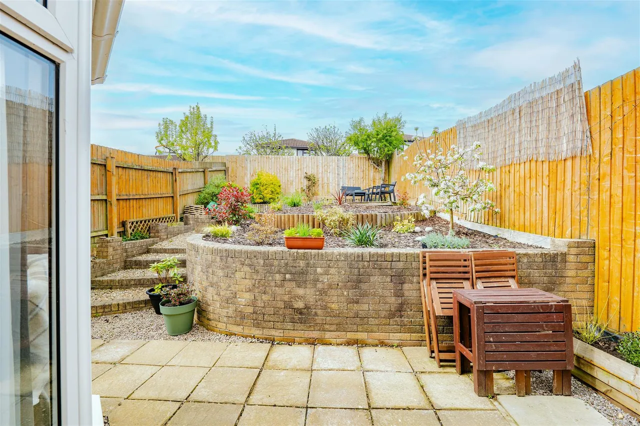 Brookfield Avenue, Barry, CF63 1EQ, photo 19