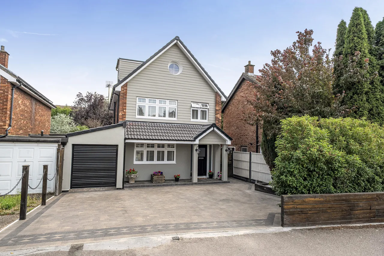 5 bed property for sale, Caves Lane, Bedford