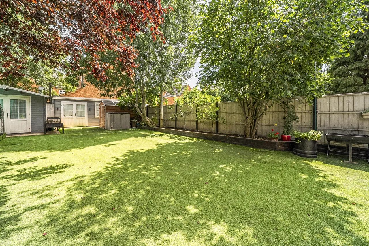 Caves Lane, Bedford, photo 23