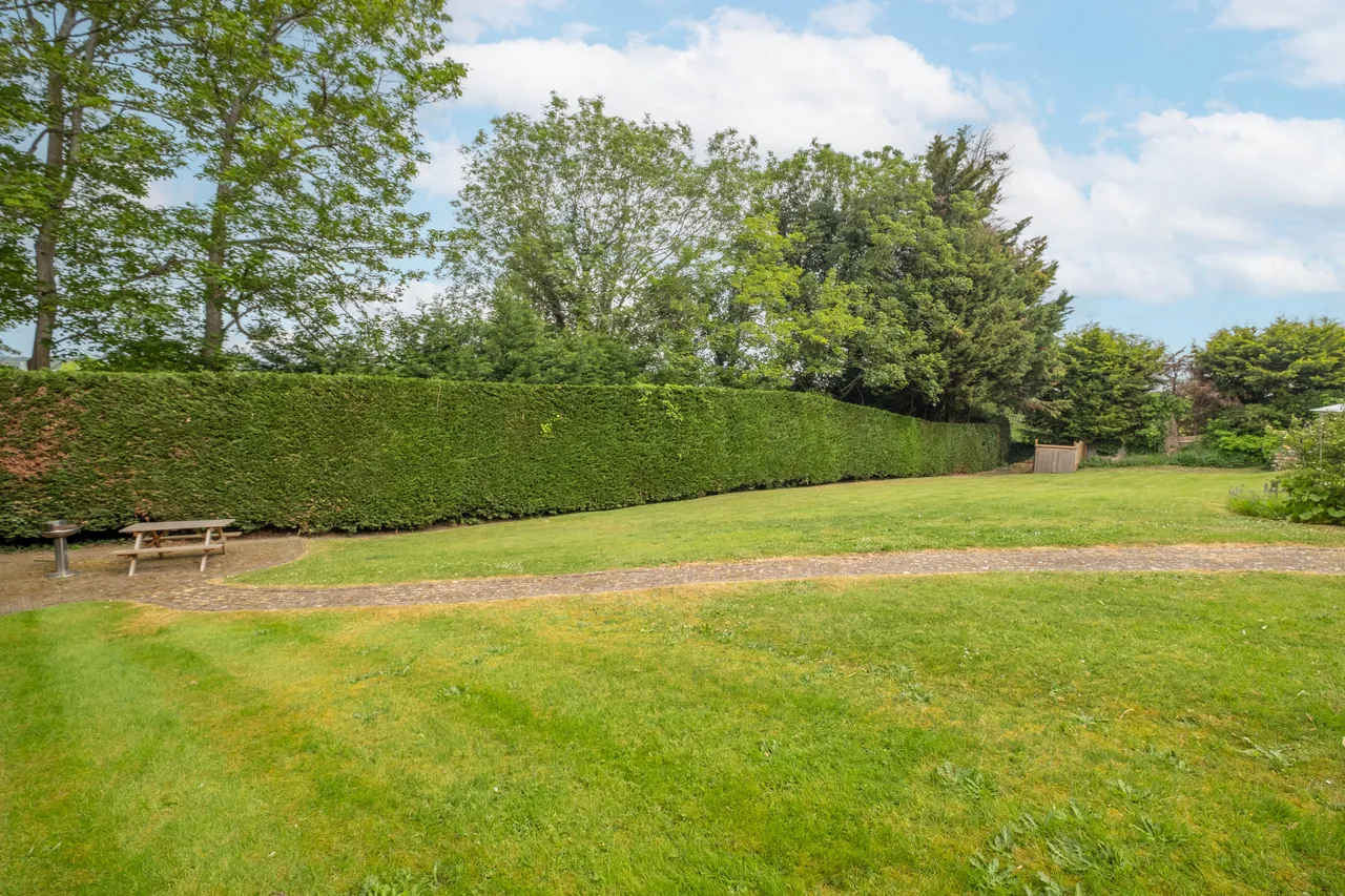 Arthur Road, London, SW19, photo 11