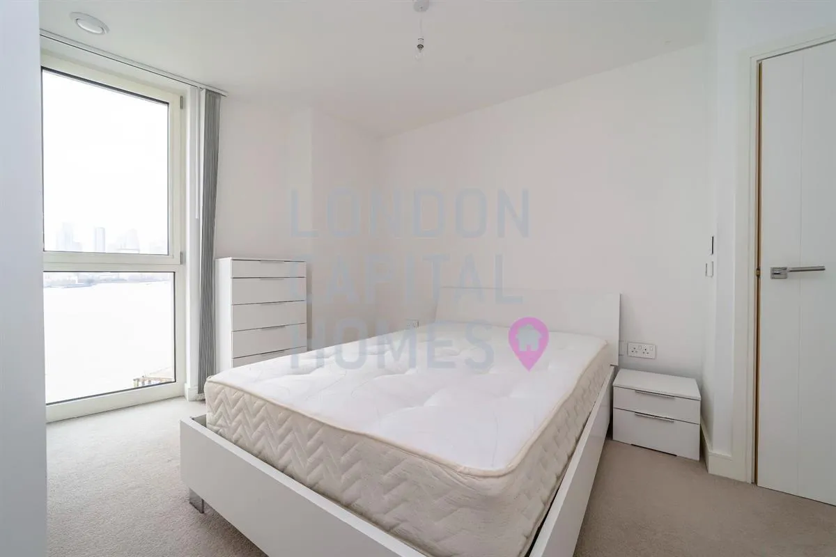 Cable Walk, London, photo 11