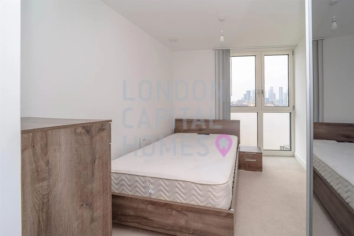 Cable Walk, London, photo 7