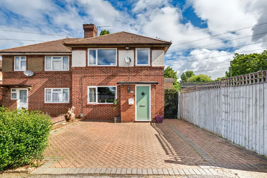 Brookside Avenue, Ashford TW15 3LX, photo 19