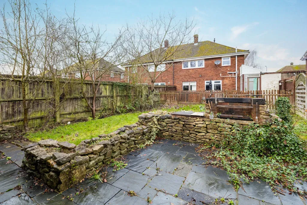 Whiteley Crescent, Bletchley, Milton Keynes, Buckinghamshire, MK3 5DG, photo 10