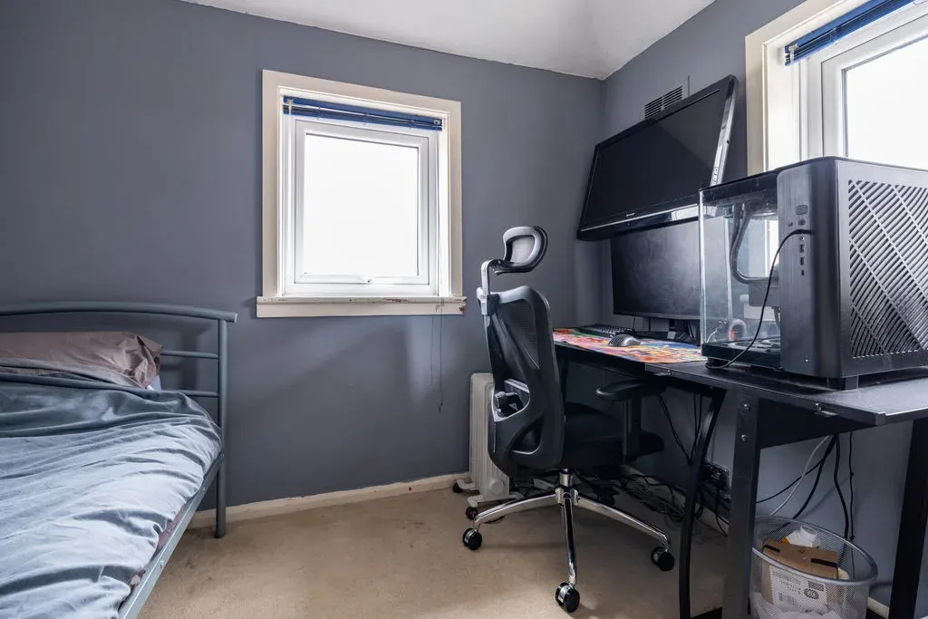 Whiteley Crescent, Bletchley, Milton Keynes, Buckinghamshire, MK3 5DG, photo 7