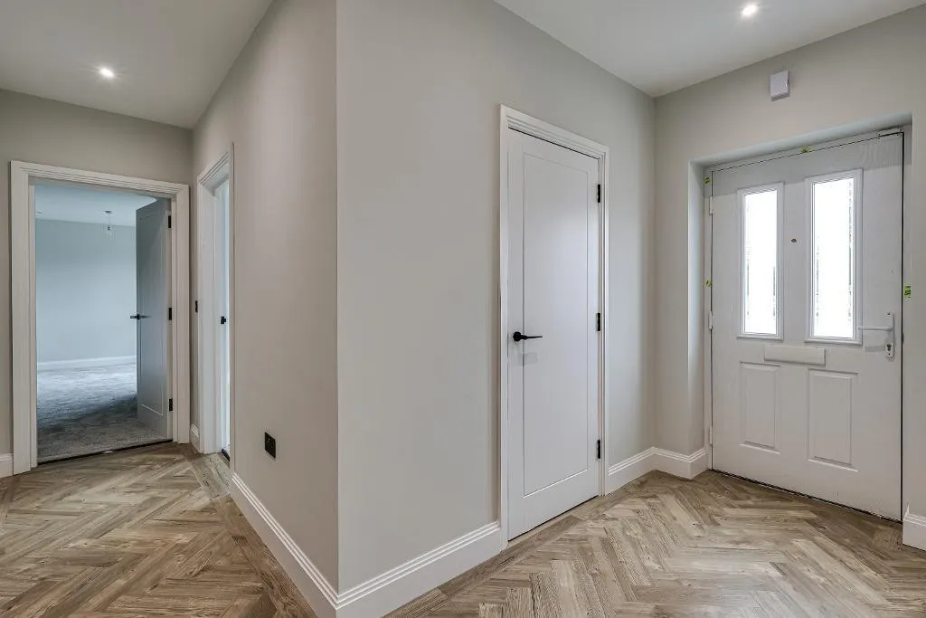 Hillbury Road, Warlingham, photo 9