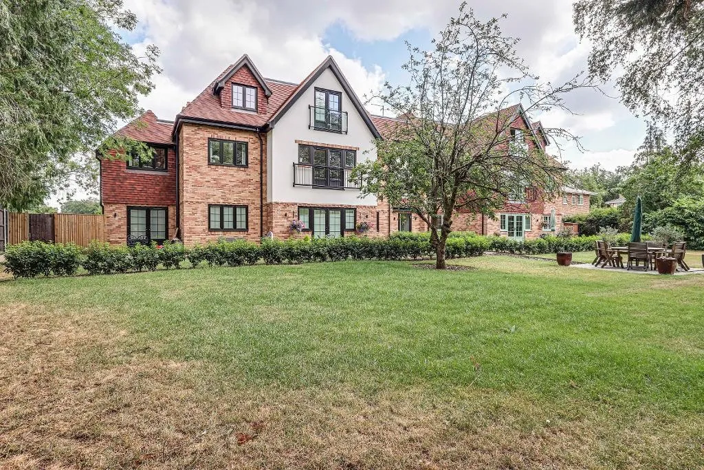 Hillbury Road, Warlingham, photo 22