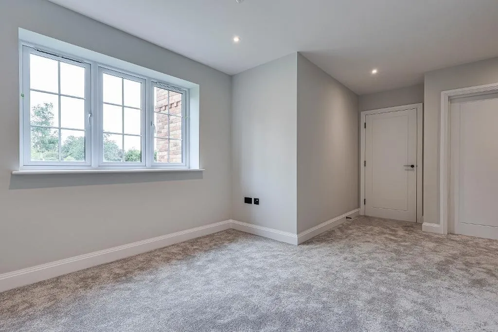 Hillbury Road, Warlingham, photo 16