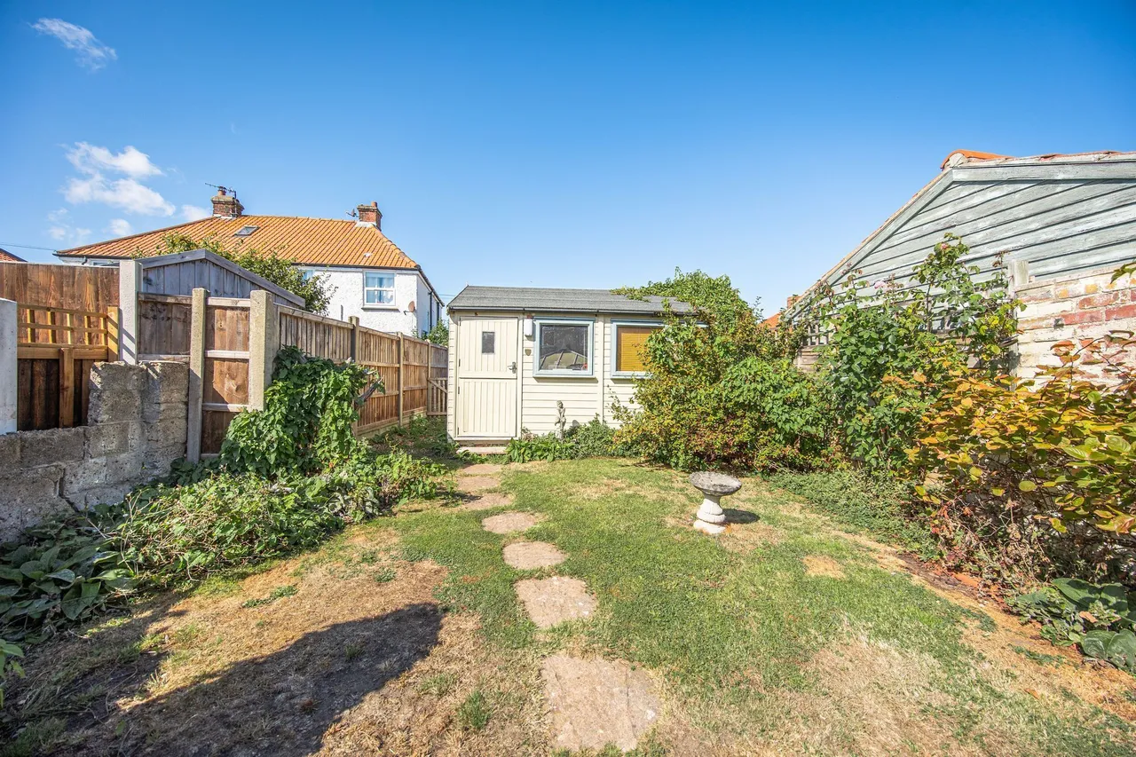 Three Bedroom with Loft Conversion Se, photo 14