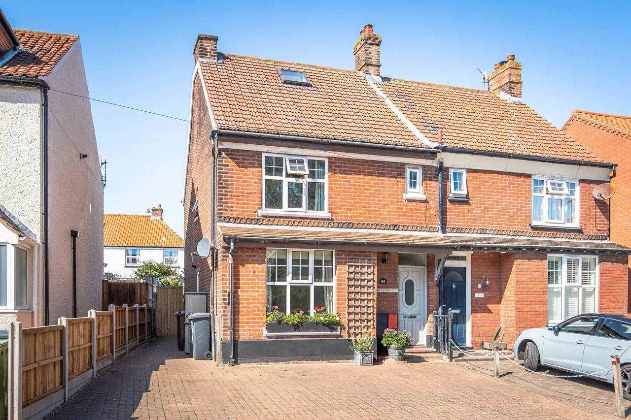 Three Bedroom with Loft Conversion Se, photo 4